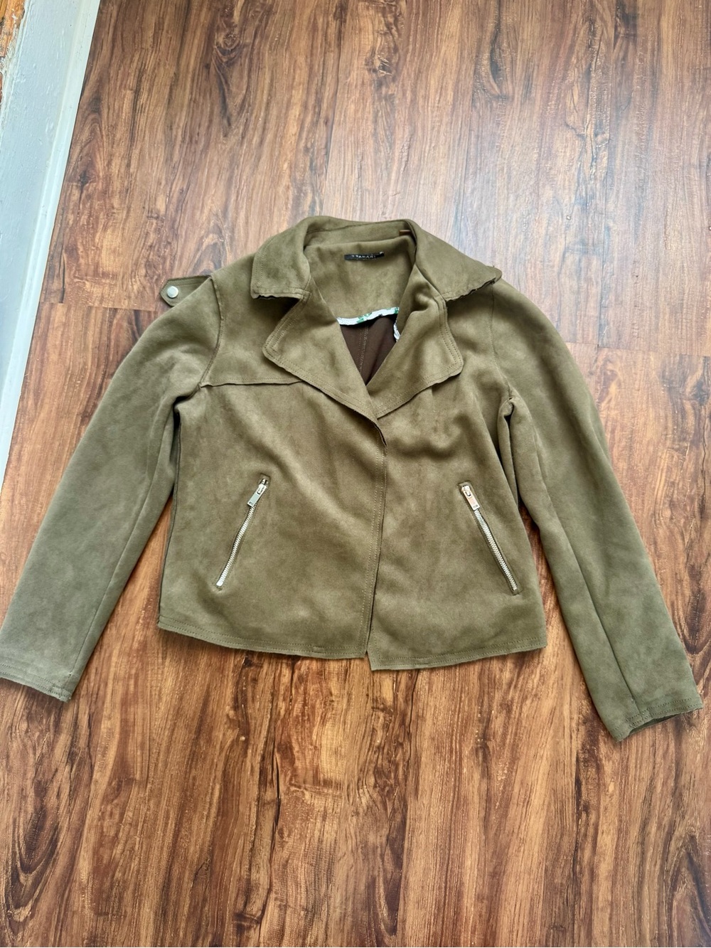 T Tahari Women’s Olive Faux Suede Moto Jacket, Size Medium